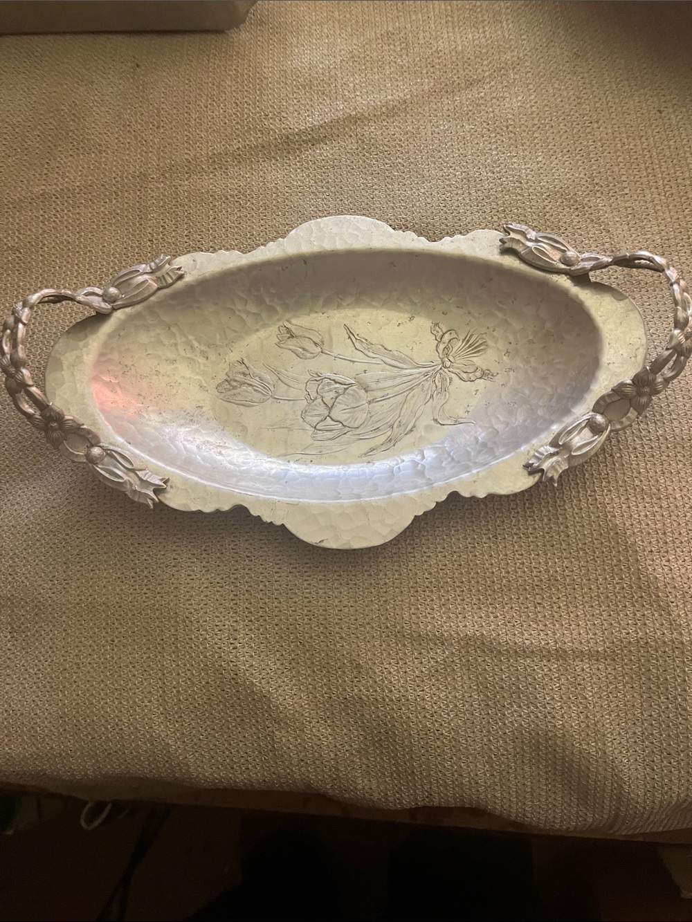 Decorative Silver-Tone Floral Serving Tray - Elegant Home Dining Accent